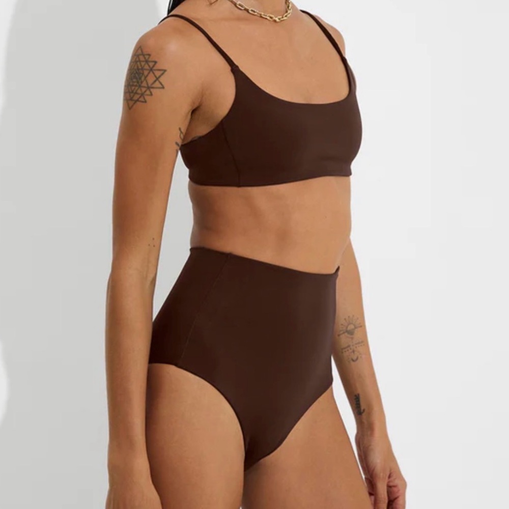 NWT Left On Friday Pool Days Top & Hi Tide Bottom Size Small, Cold Brew/Brown - Picture 3 of 13